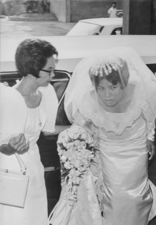 5. Lucy &amp; Lola Esther Arrive At The Church