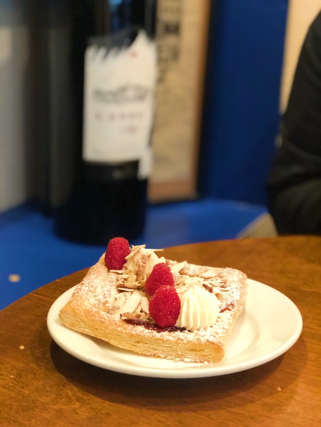 817c57bc-cdec-4cb3-8a1f-47366a823bf7